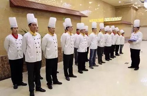 承包食堂：好的廚師長(zhǎng)，從這做起。